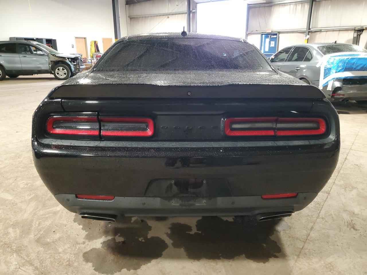2015 DODGE Challenger