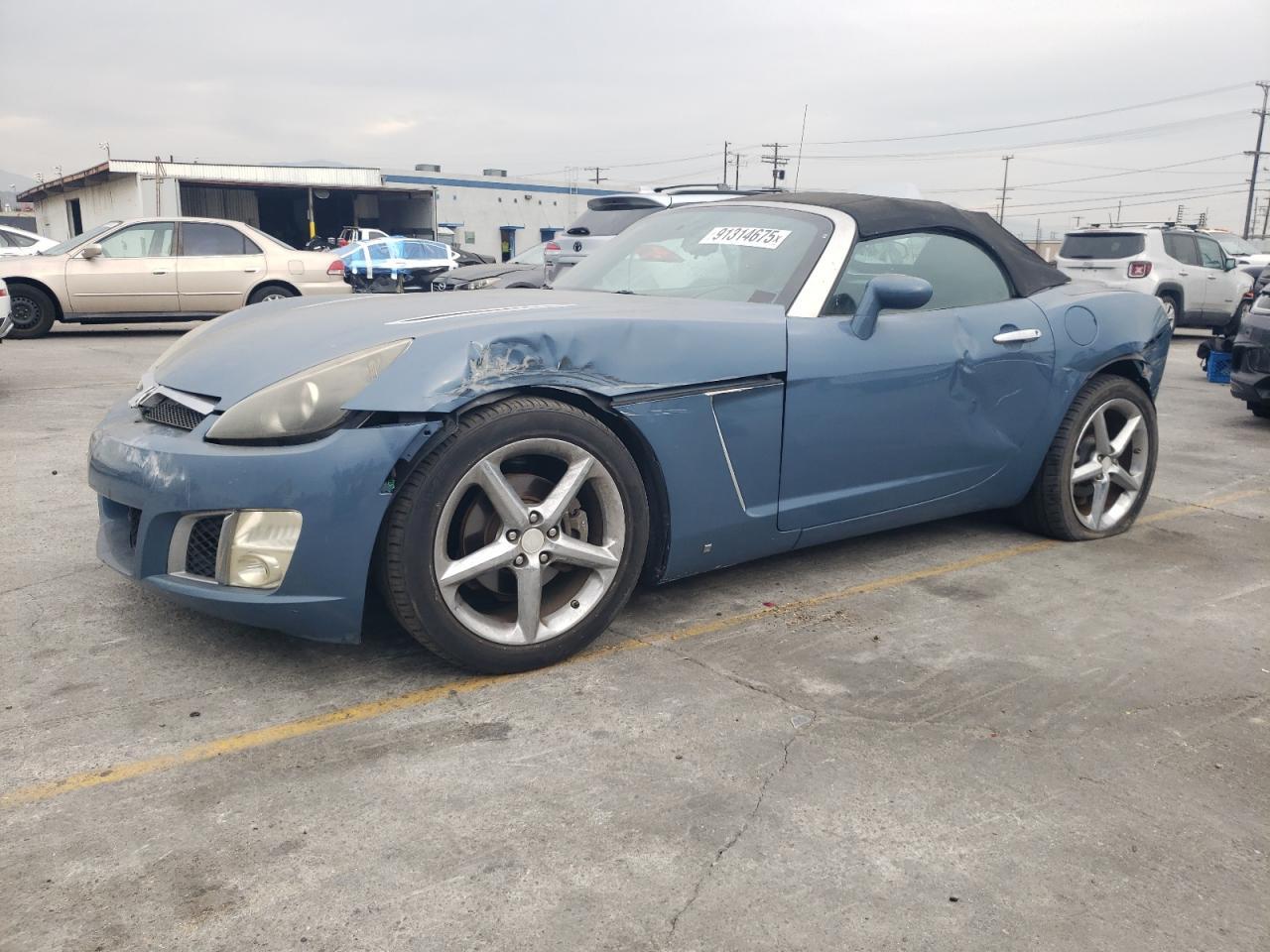 2008 SATURN Sky