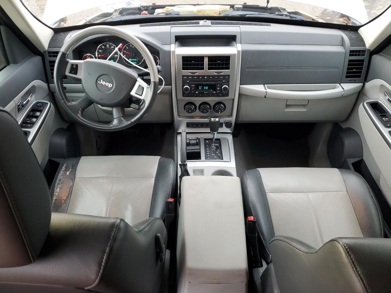 2008 JEEP Liberty