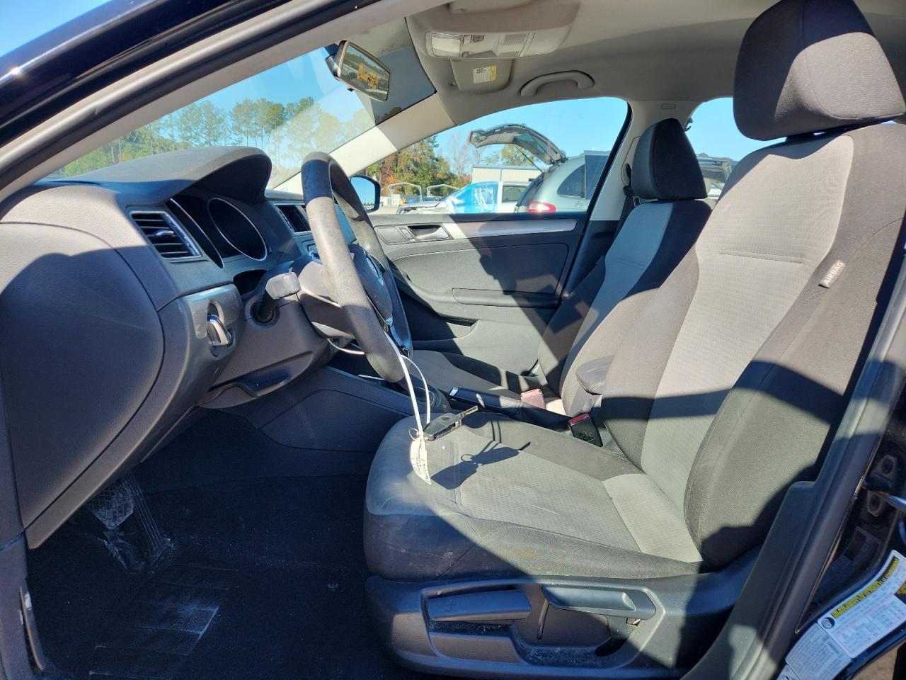 2017 VOLKSWAGEN JETTA