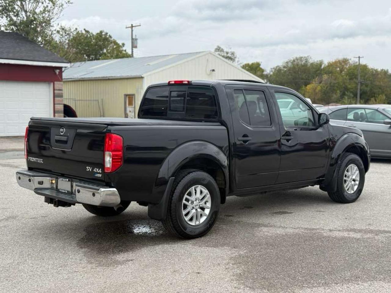 2017 NISSAN Frontier