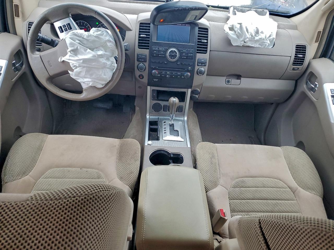 2011 NISSAN PATHFINDER