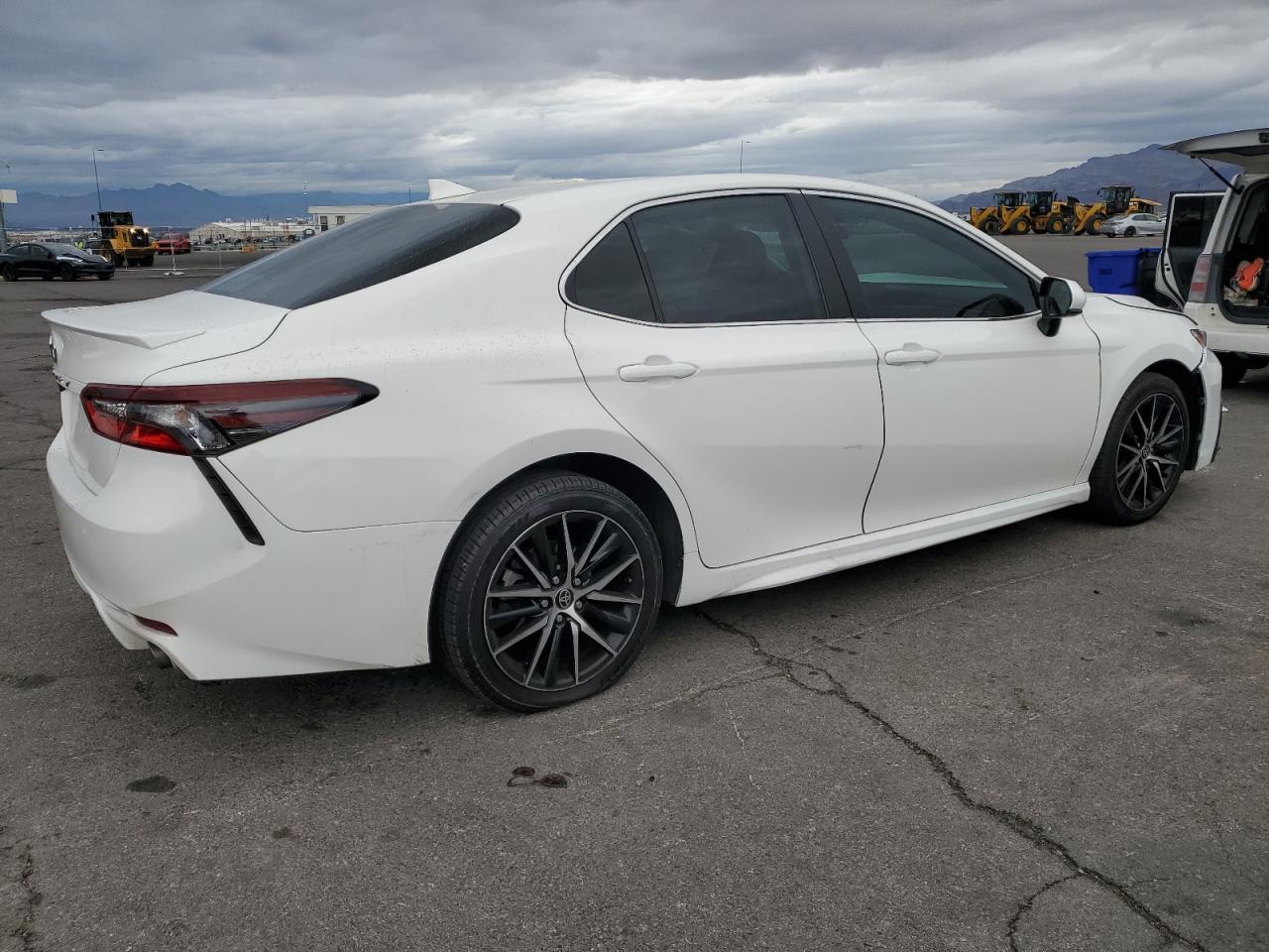 2021 TOYOTA CAMRY
