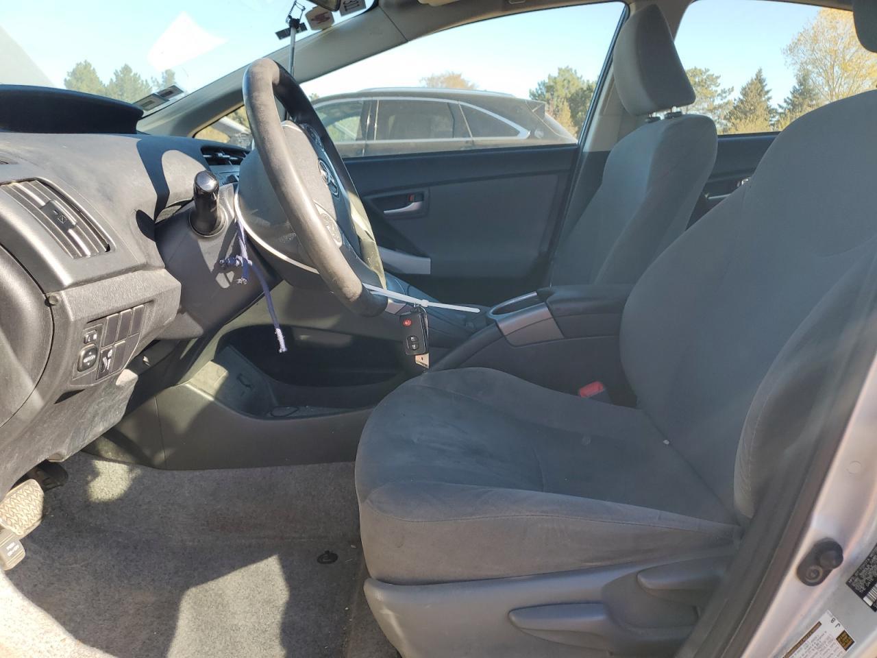 2012 TOYOTA PRIUS