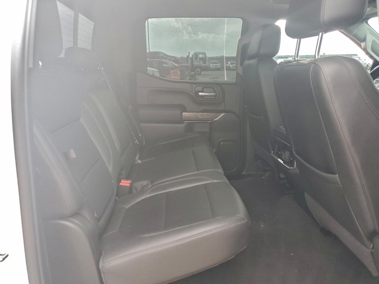 2022 CHEVROLET Silverado