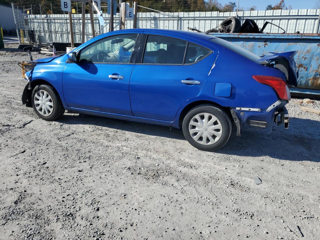 2014 NISSAN VERSA