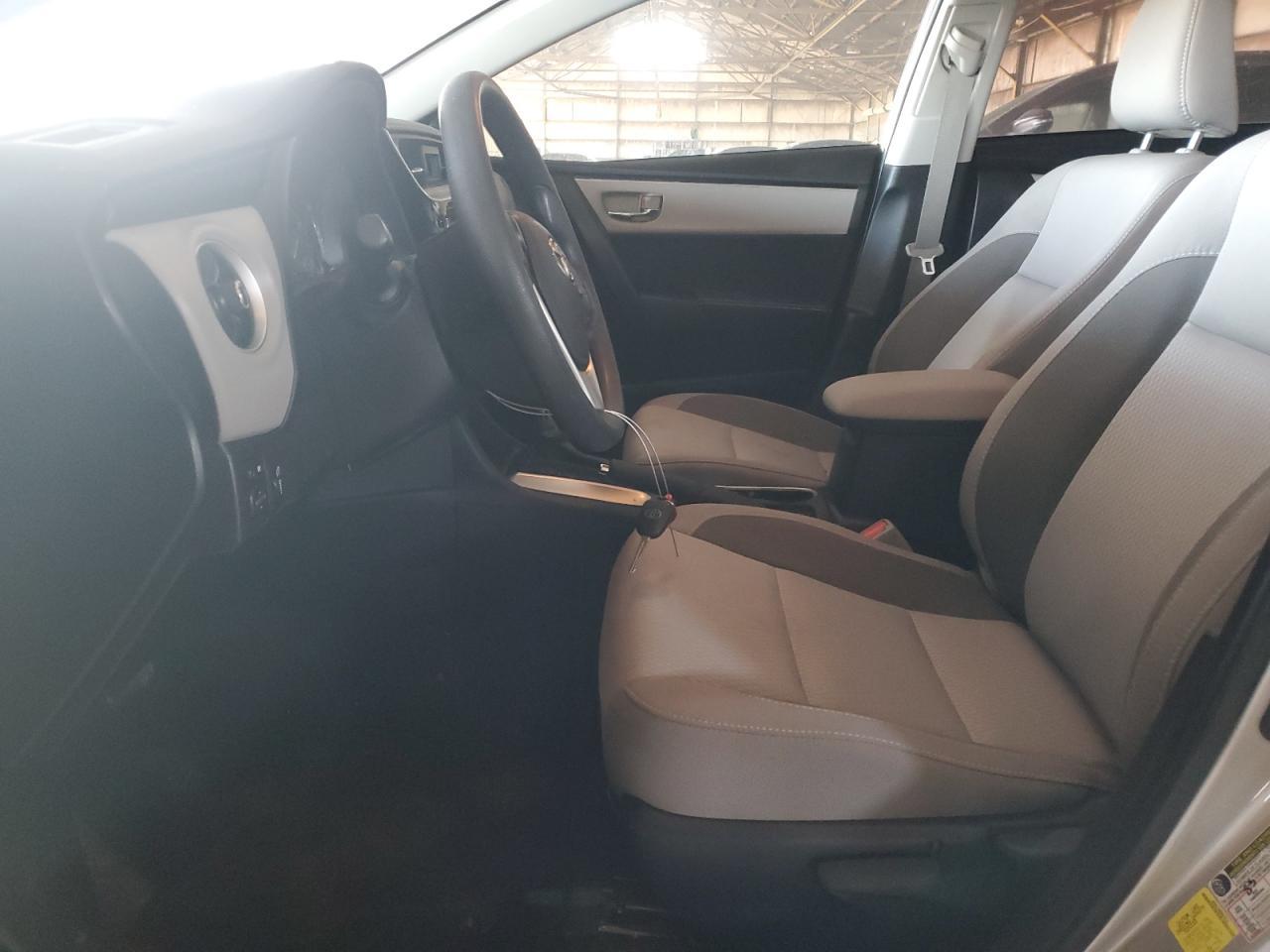 2017 TOYOTA COROLLA
