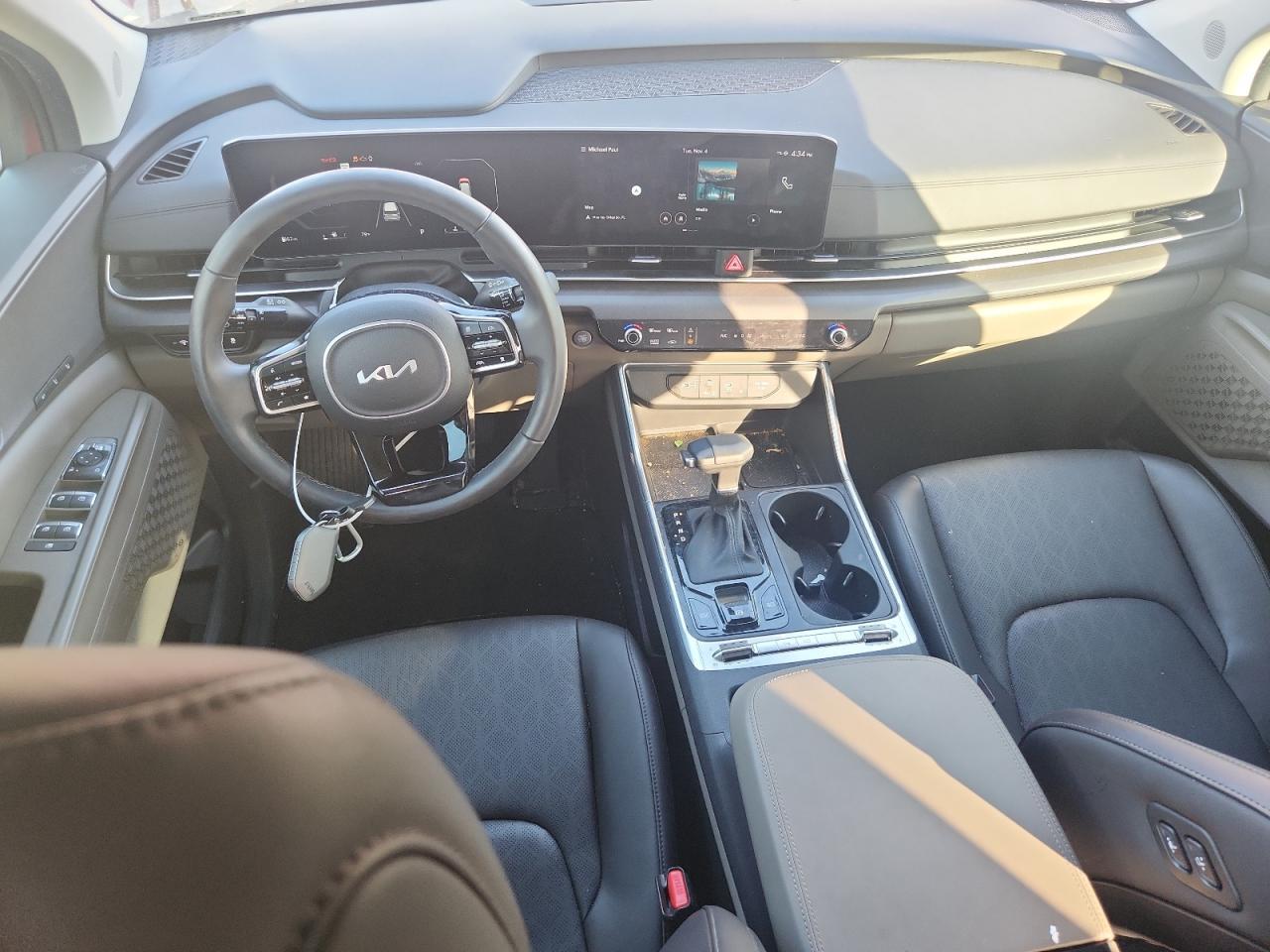 2025 KIA Carnival