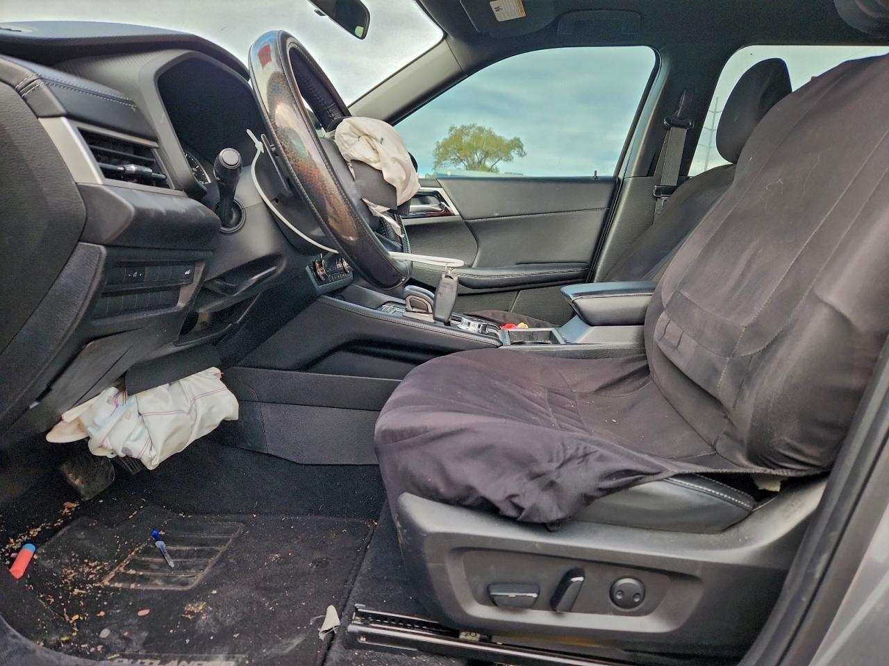 2022 MITSUBISHI outlander