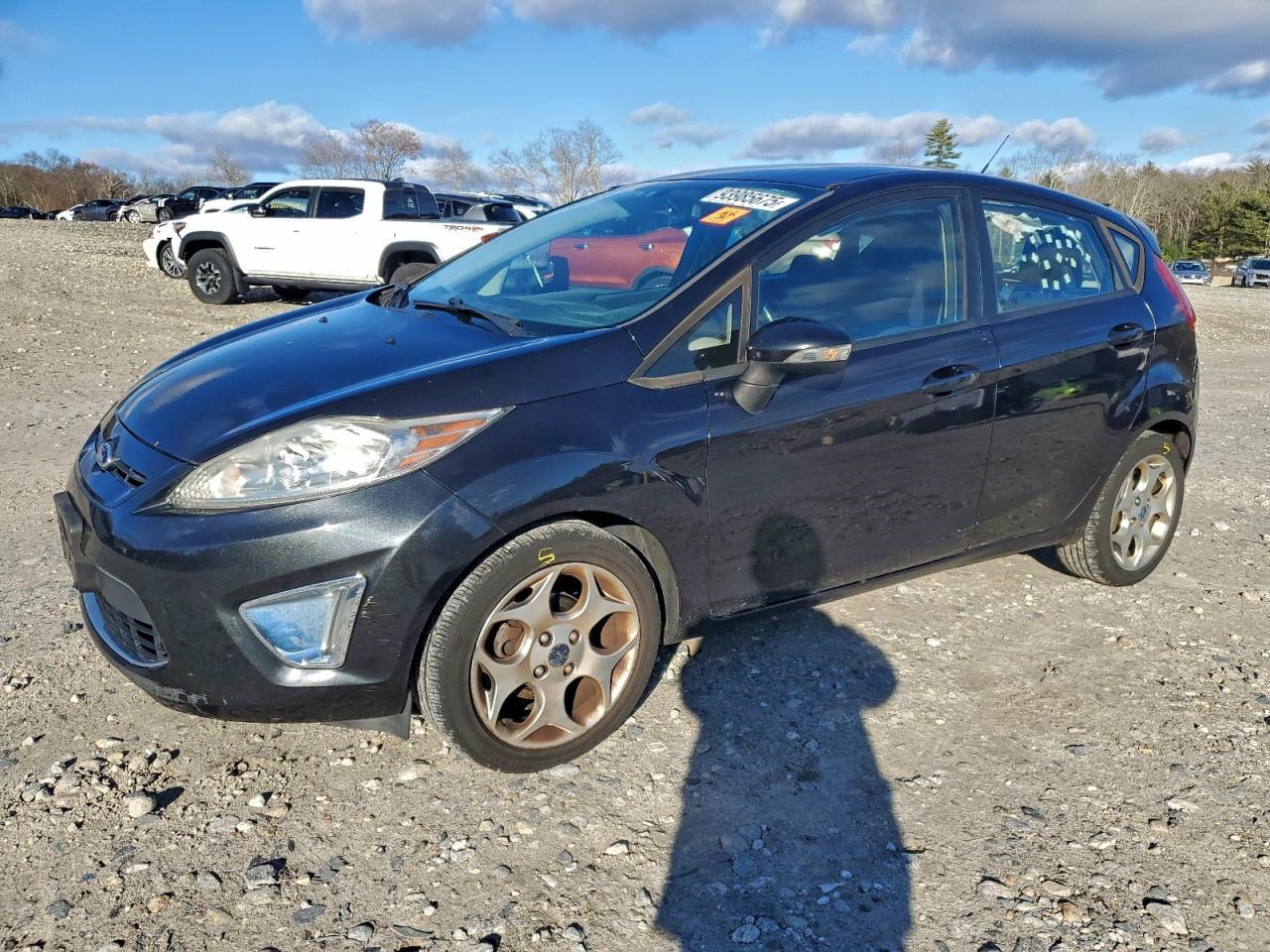 2011 FORD Fiesta
