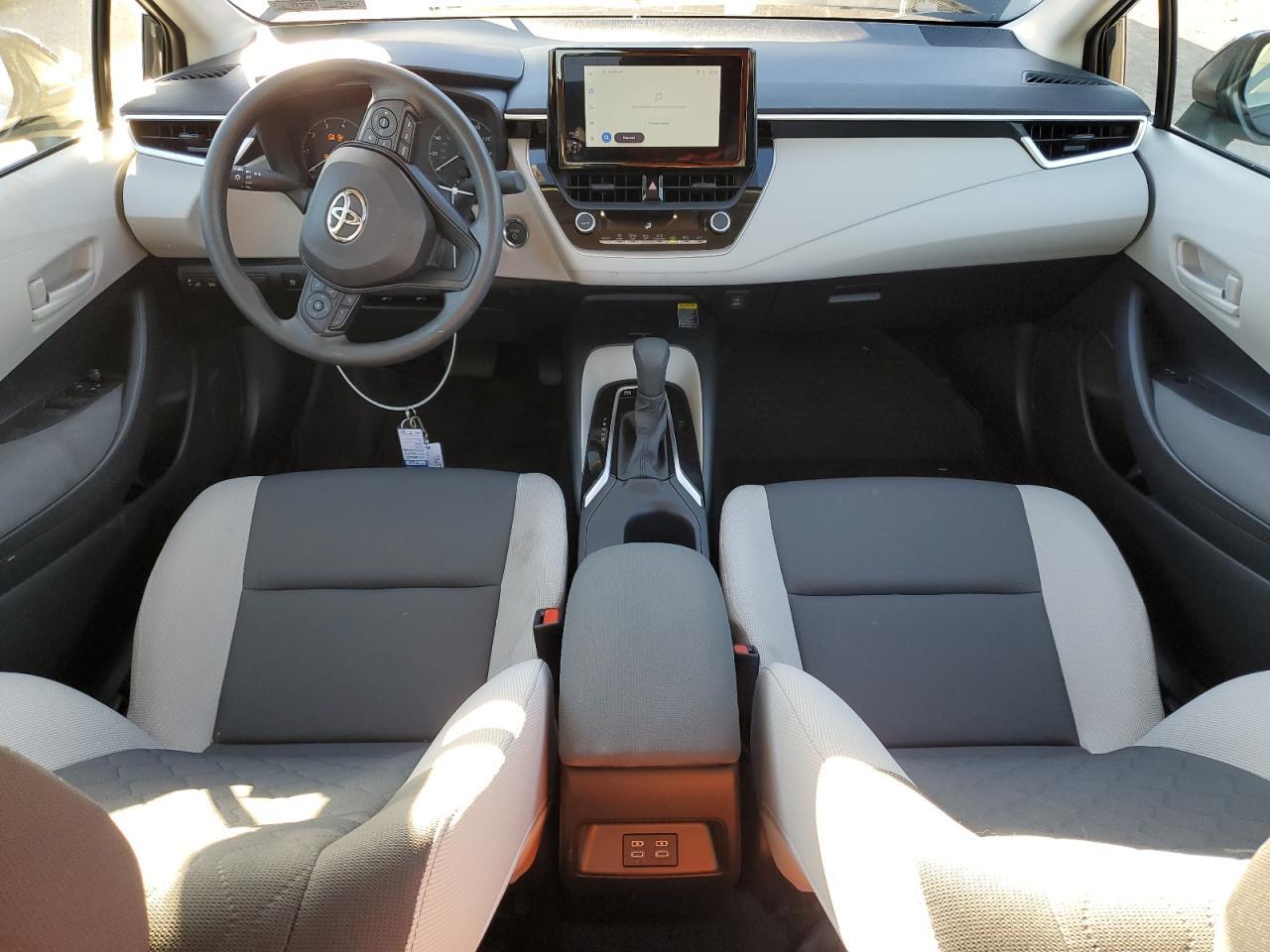 2025 TOYOTA COROLLA
