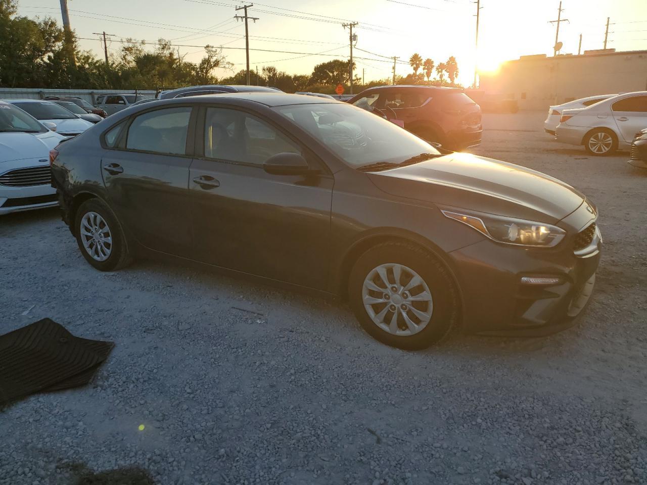 2019 KIA FORTE