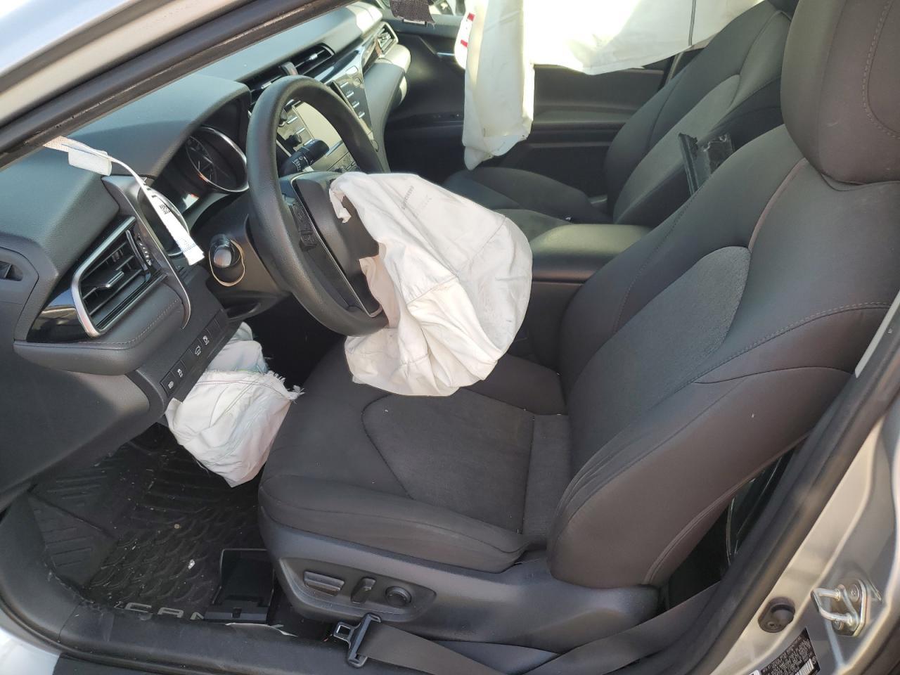 2019 TOYOTA CAMRY
