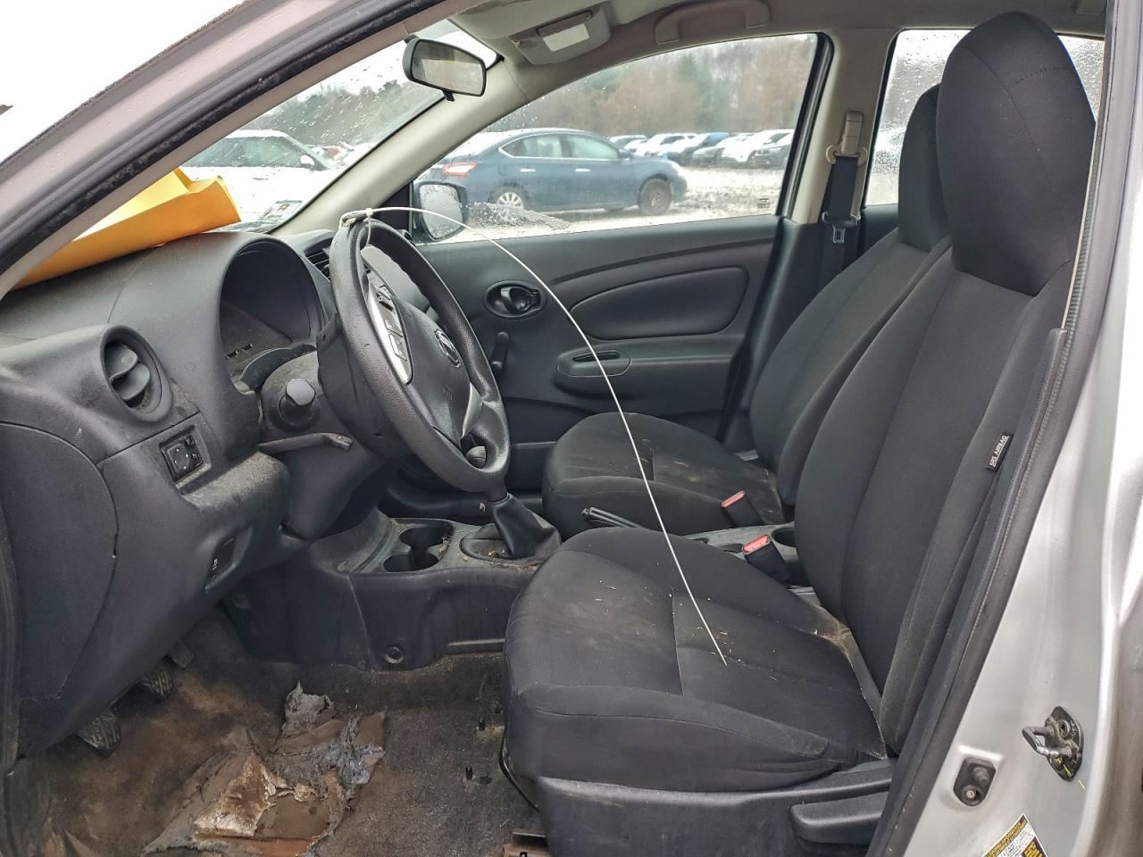 2016 NISSAN VERSA