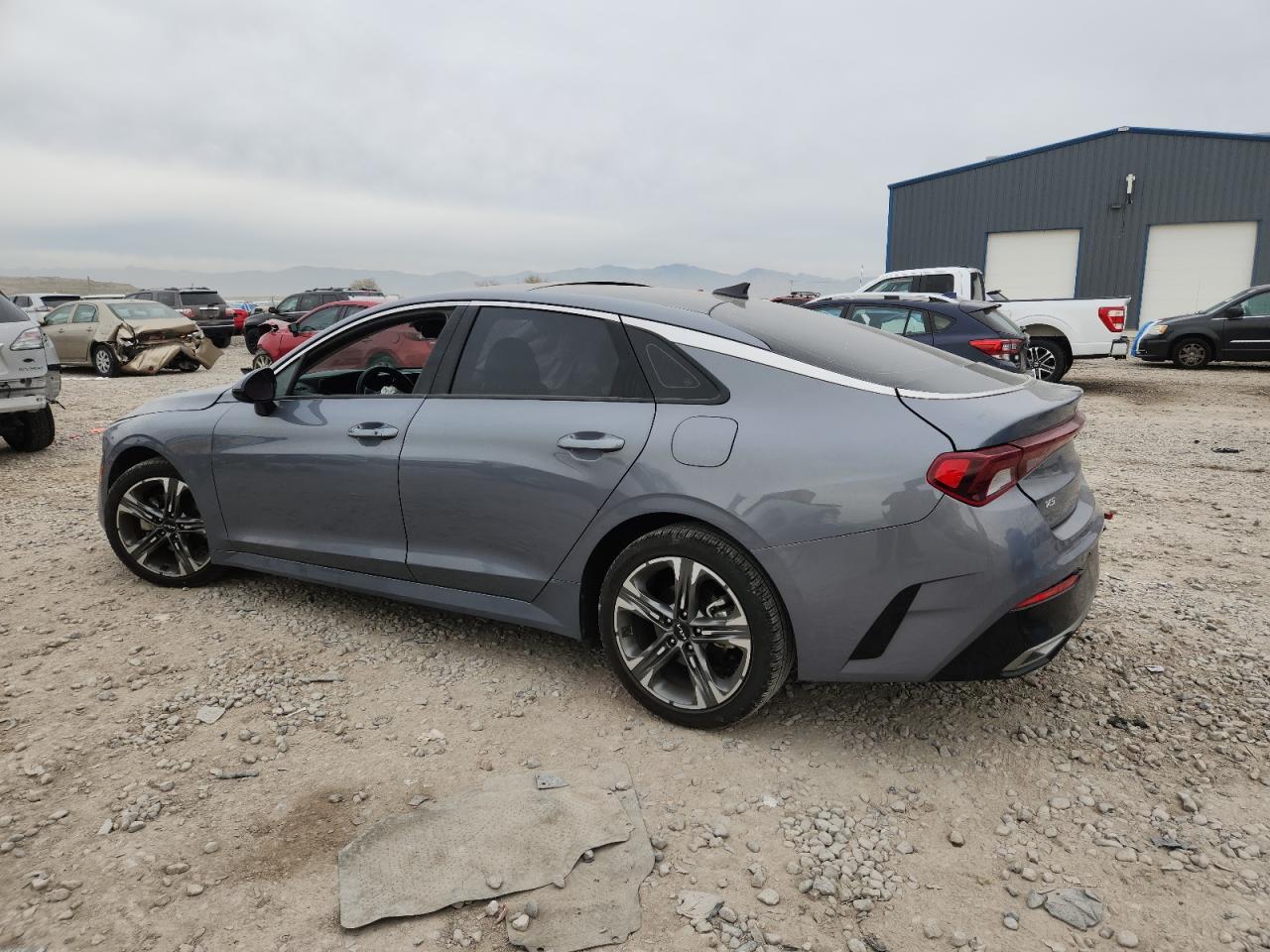2023 KIA K5