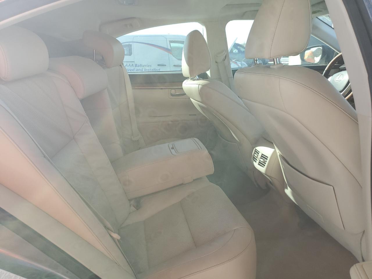 2015 LEXUS ES 300H
