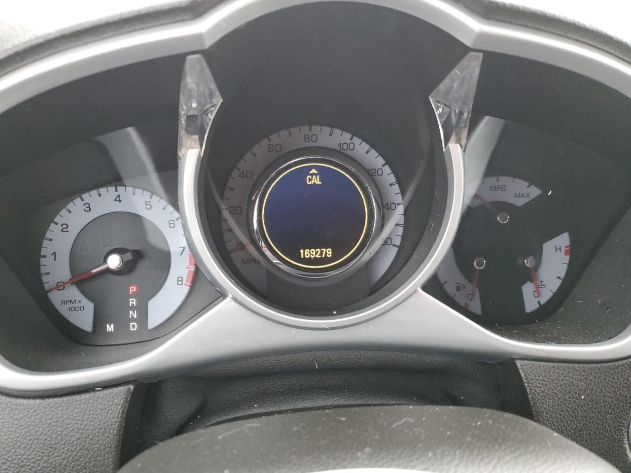 2010 CADILLAC SRX
