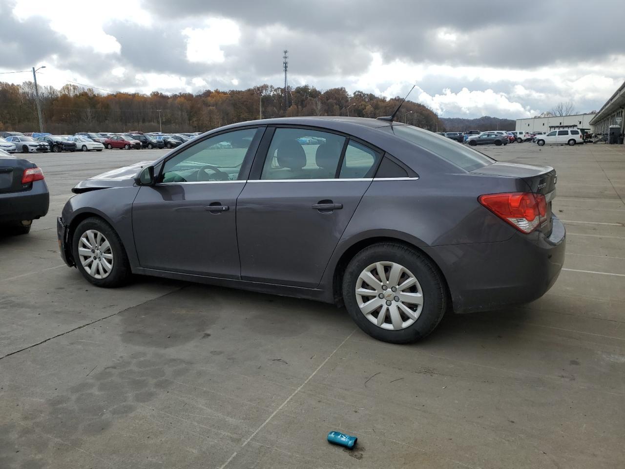 2011 CHEVROLET CRUZE