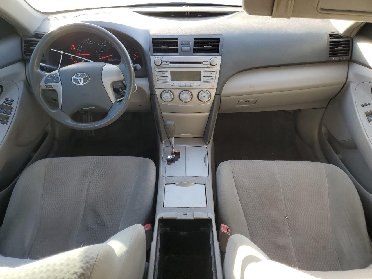 2011 TOYOTA CAMRY