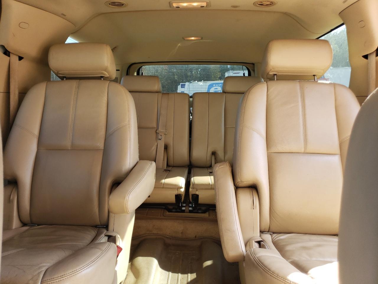 2008 CHEVROLET Suburban
