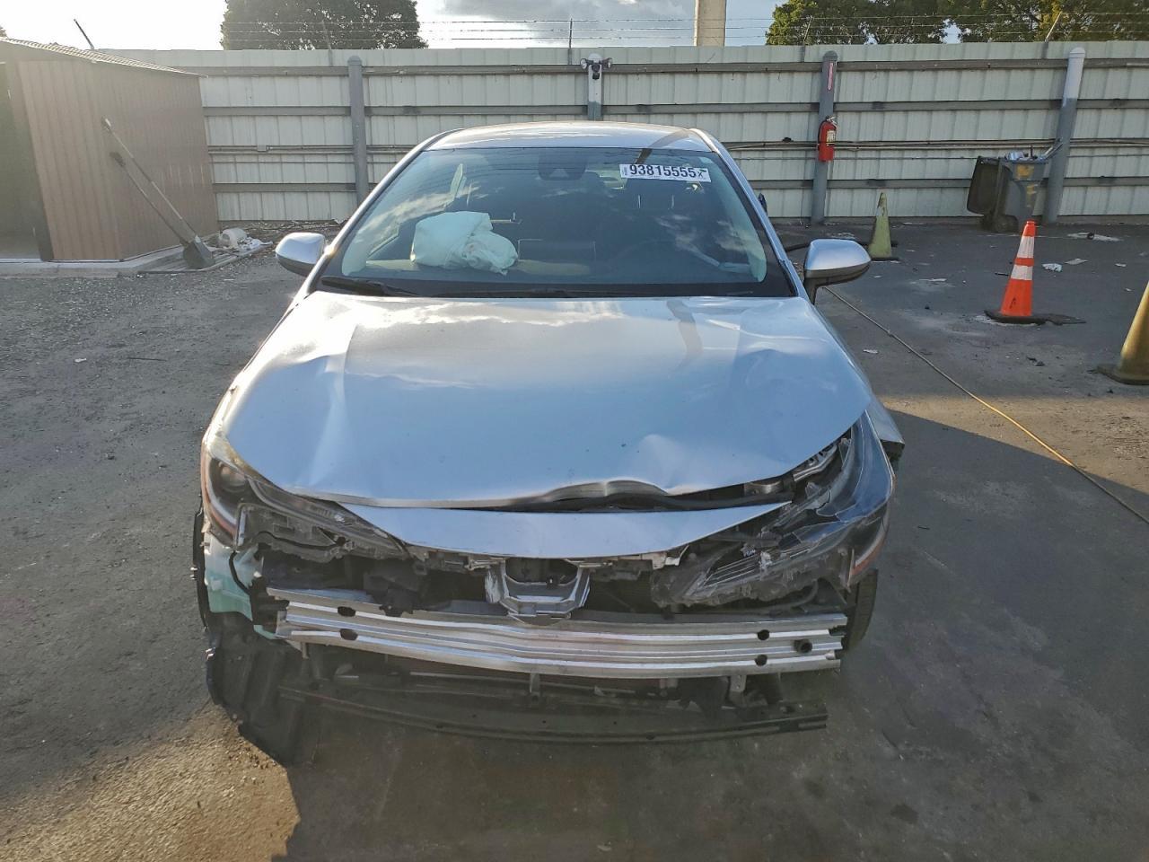 2021 TOYOTA COROLLA