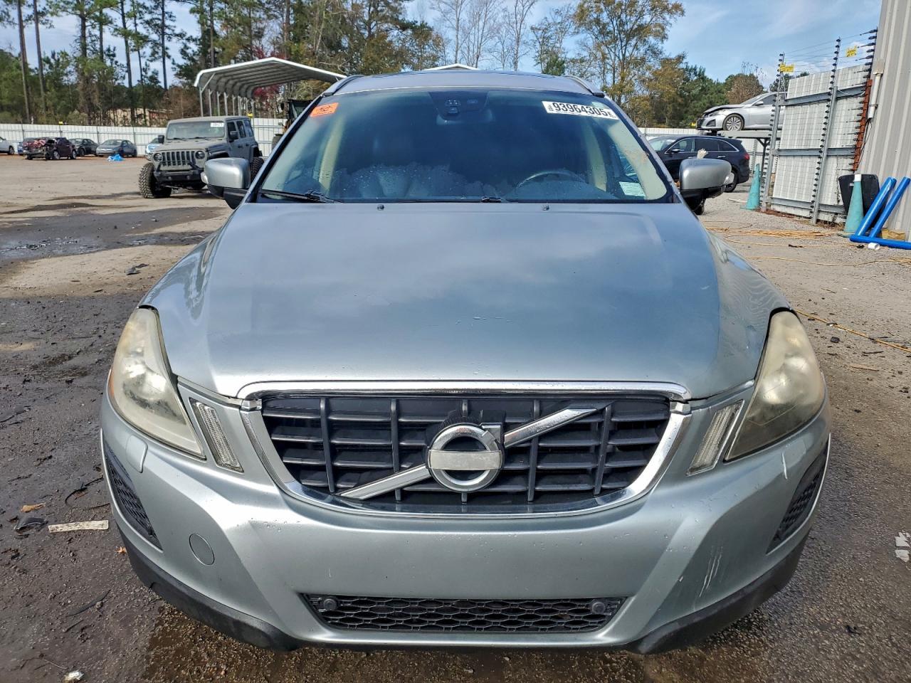 2012 VOLVO XC60