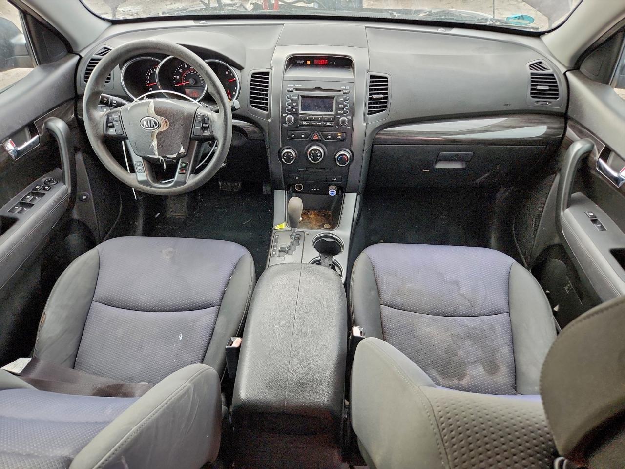 2011 KIA SORENTO