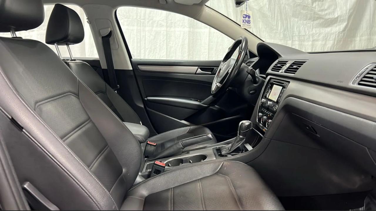 2019 JAGUAR F-Pace