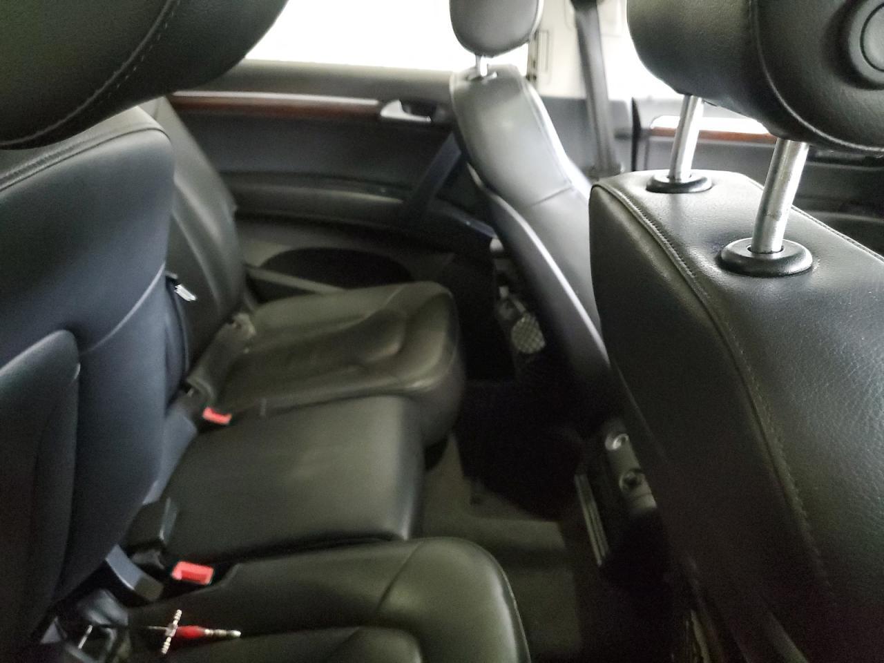 2009 AUDI Q7