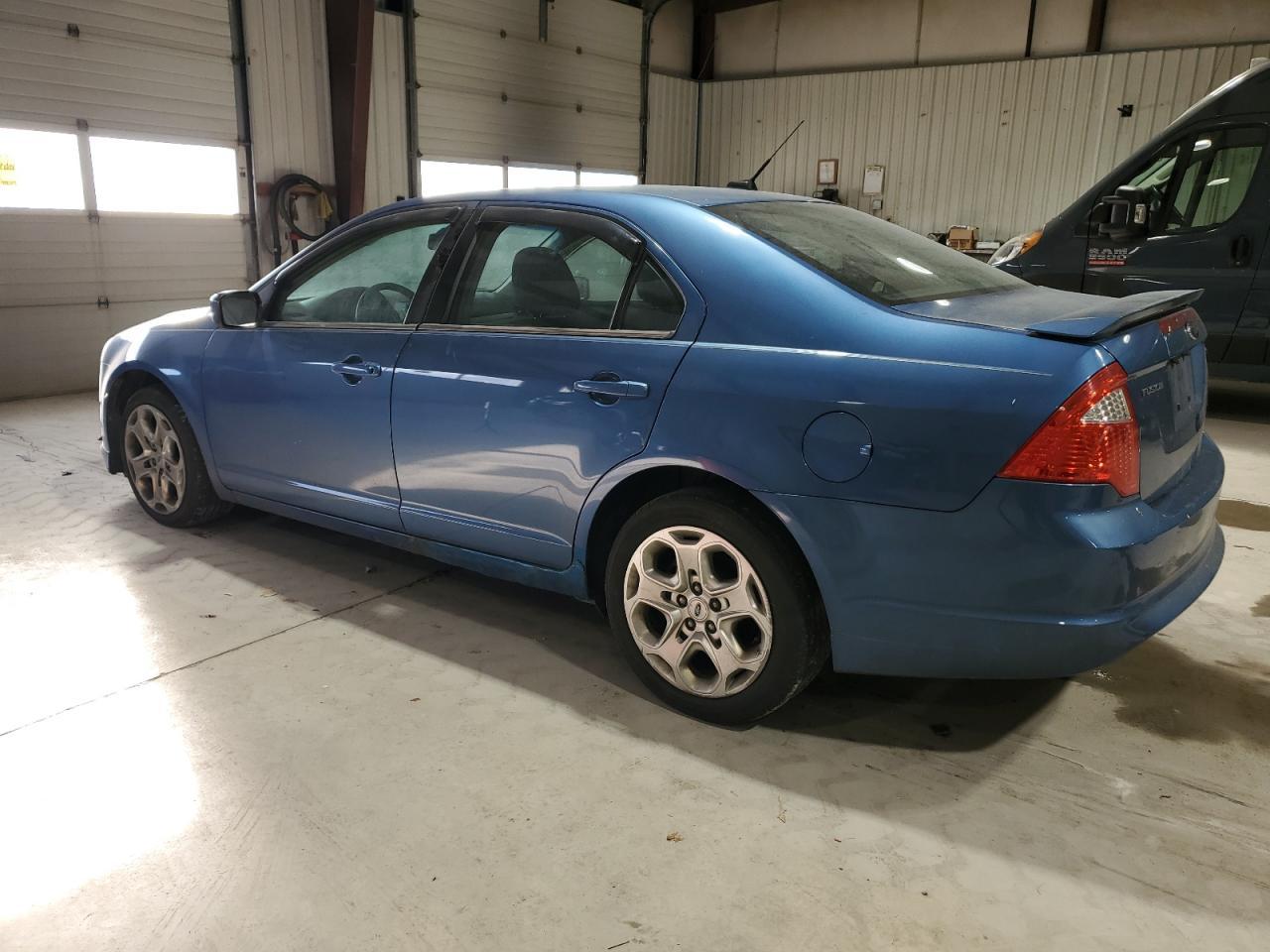 2010 FORD FUSION