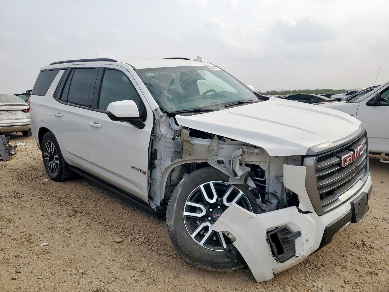 2022 GMC Yukon