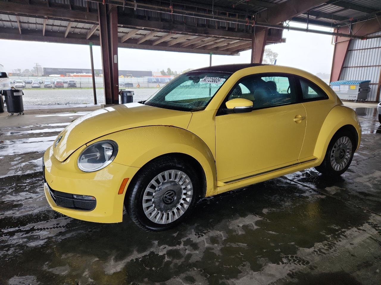 2013 VOLKSWAGEN Beetle