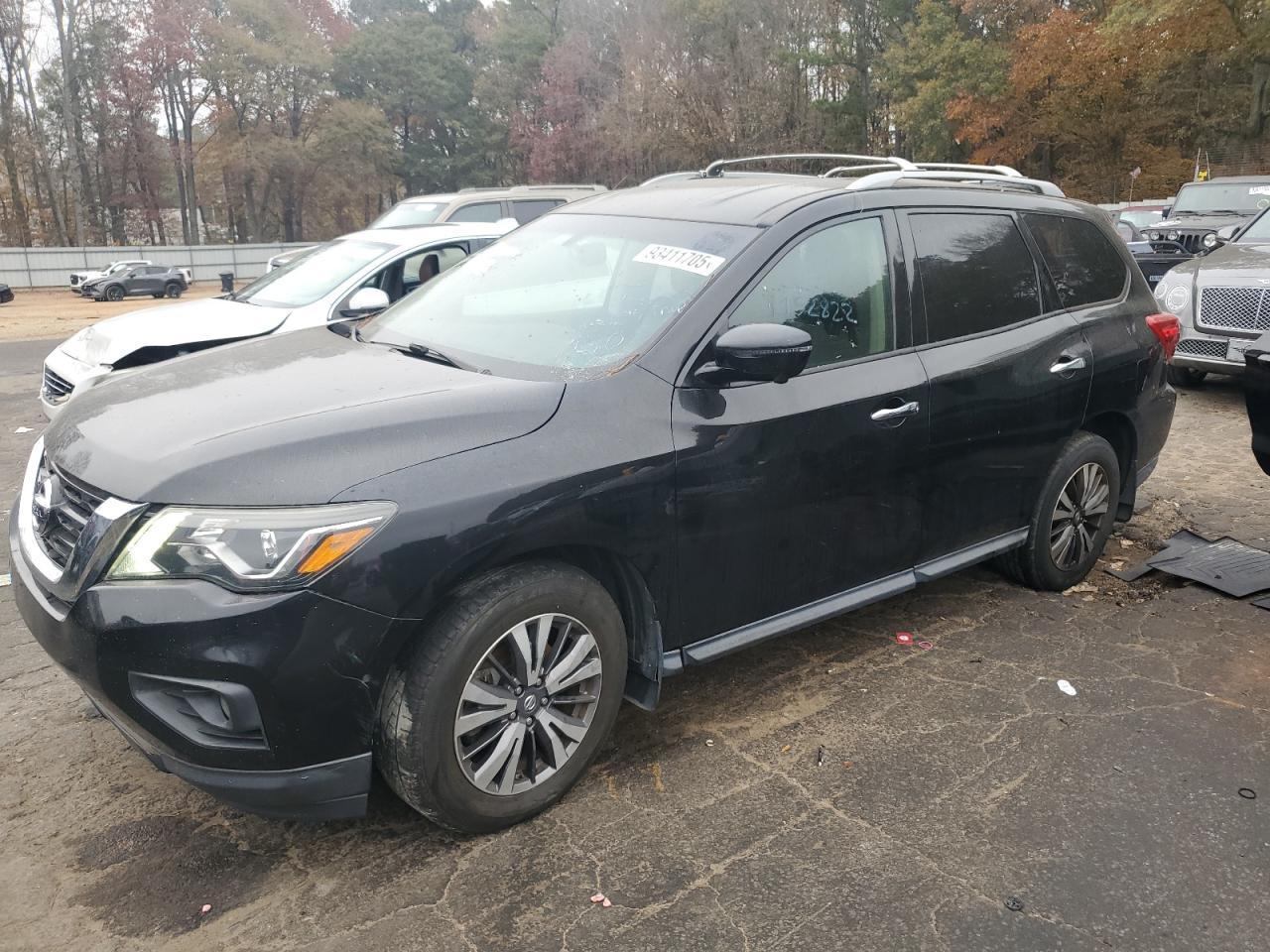 2017 NISSAN PATHFINDER