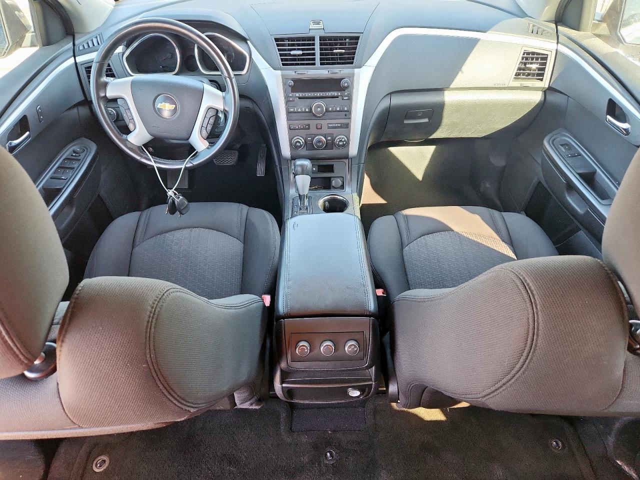 2011 CHEVROLET TRAVERSE