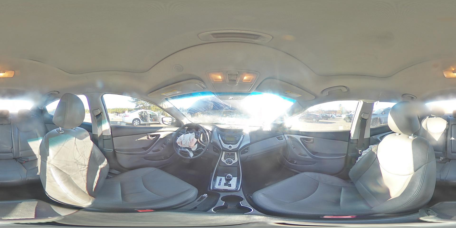 2011 HYUNDAI ELANTRA