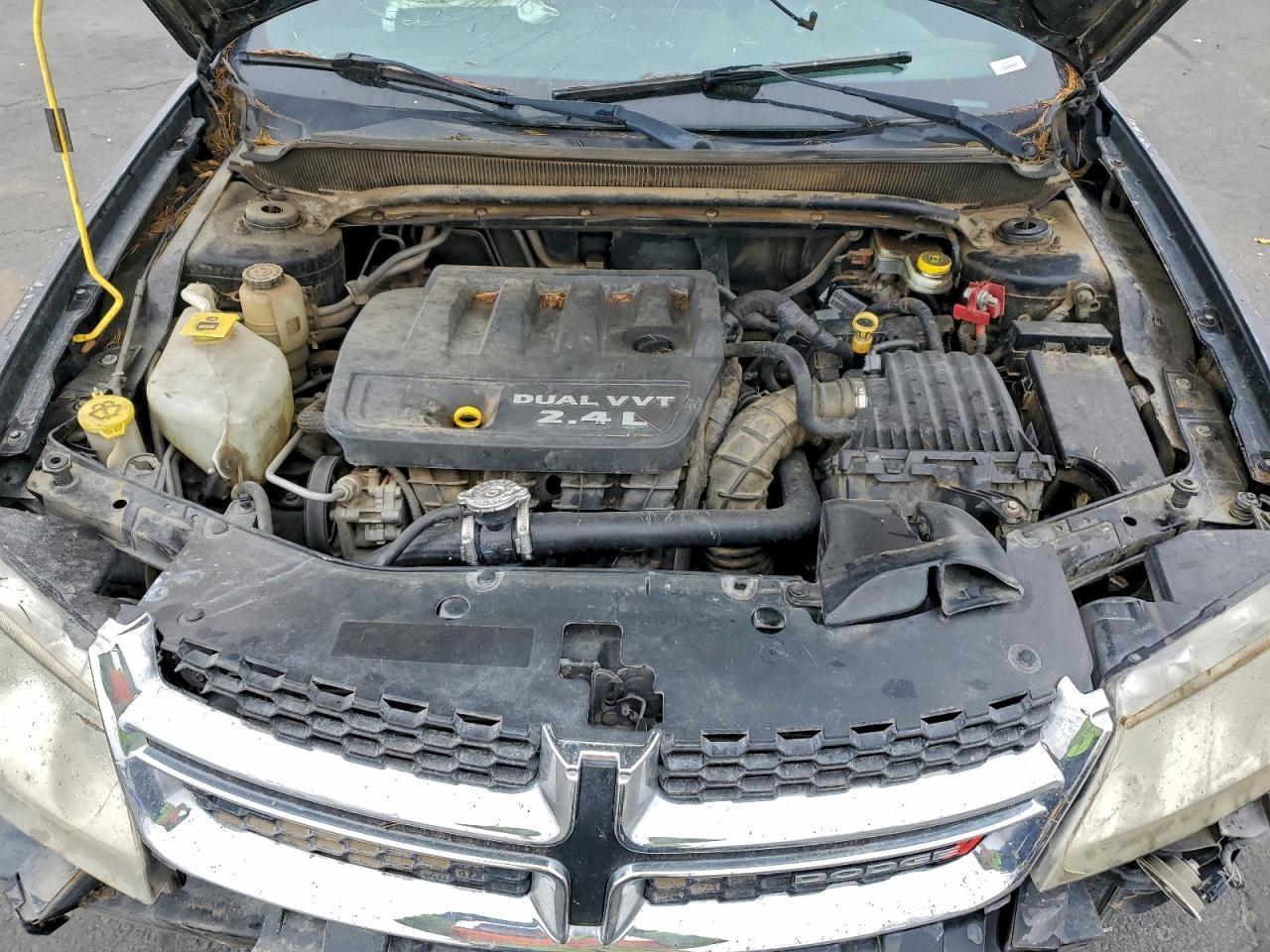 2014 DODGE Avenger