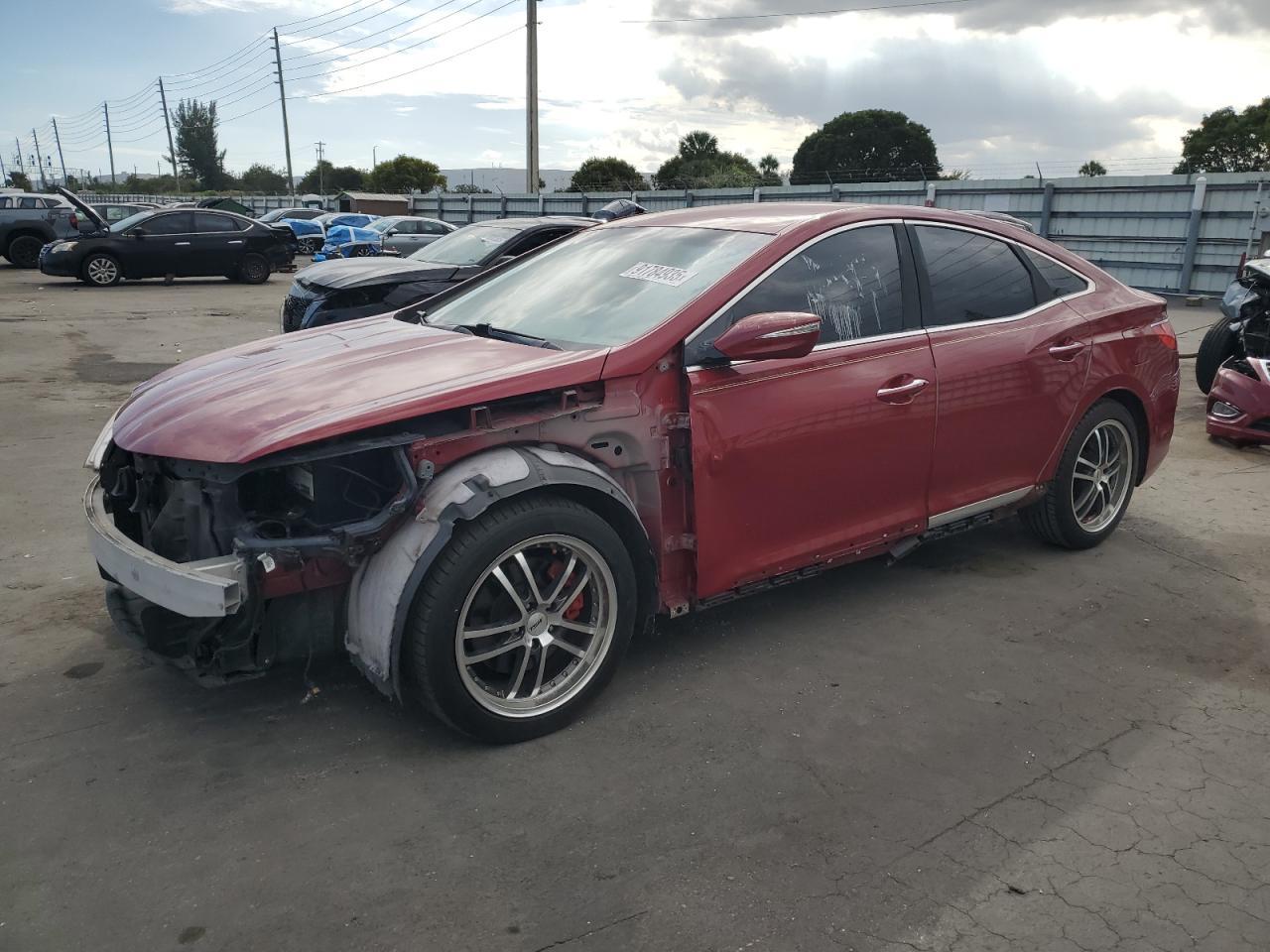 2012 HYUNDAI Azera