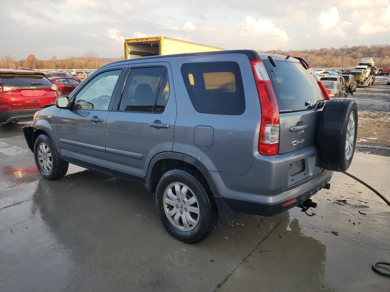 2005 HONDA CR-V