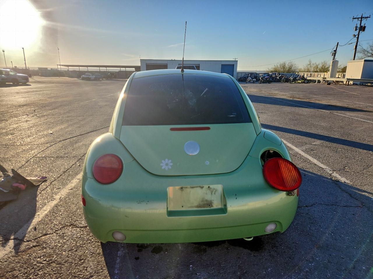 2004 VOLKSWAGEN Beetle