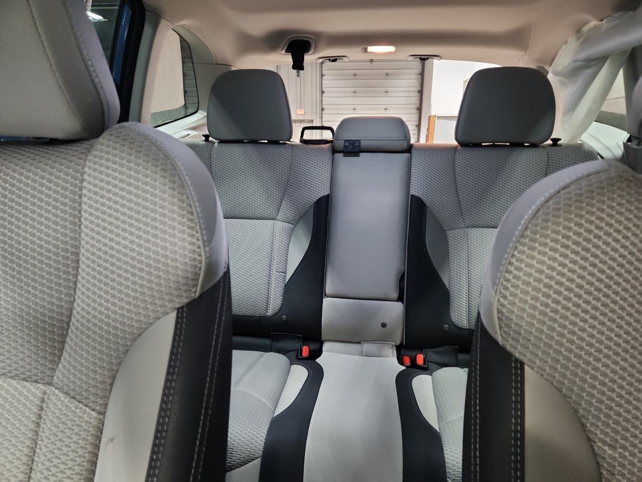 2022 SUBARU FORESTER