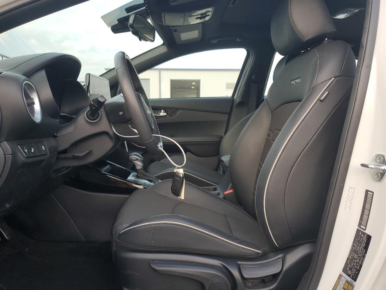 2024 KIA FORTE