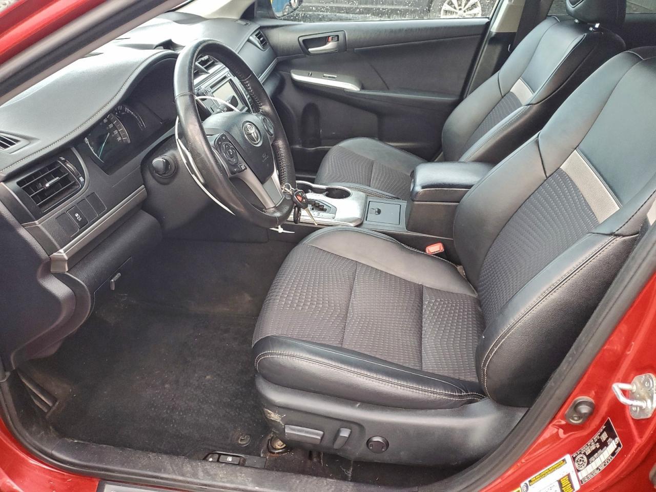 2012 TOYOTA CAMRY