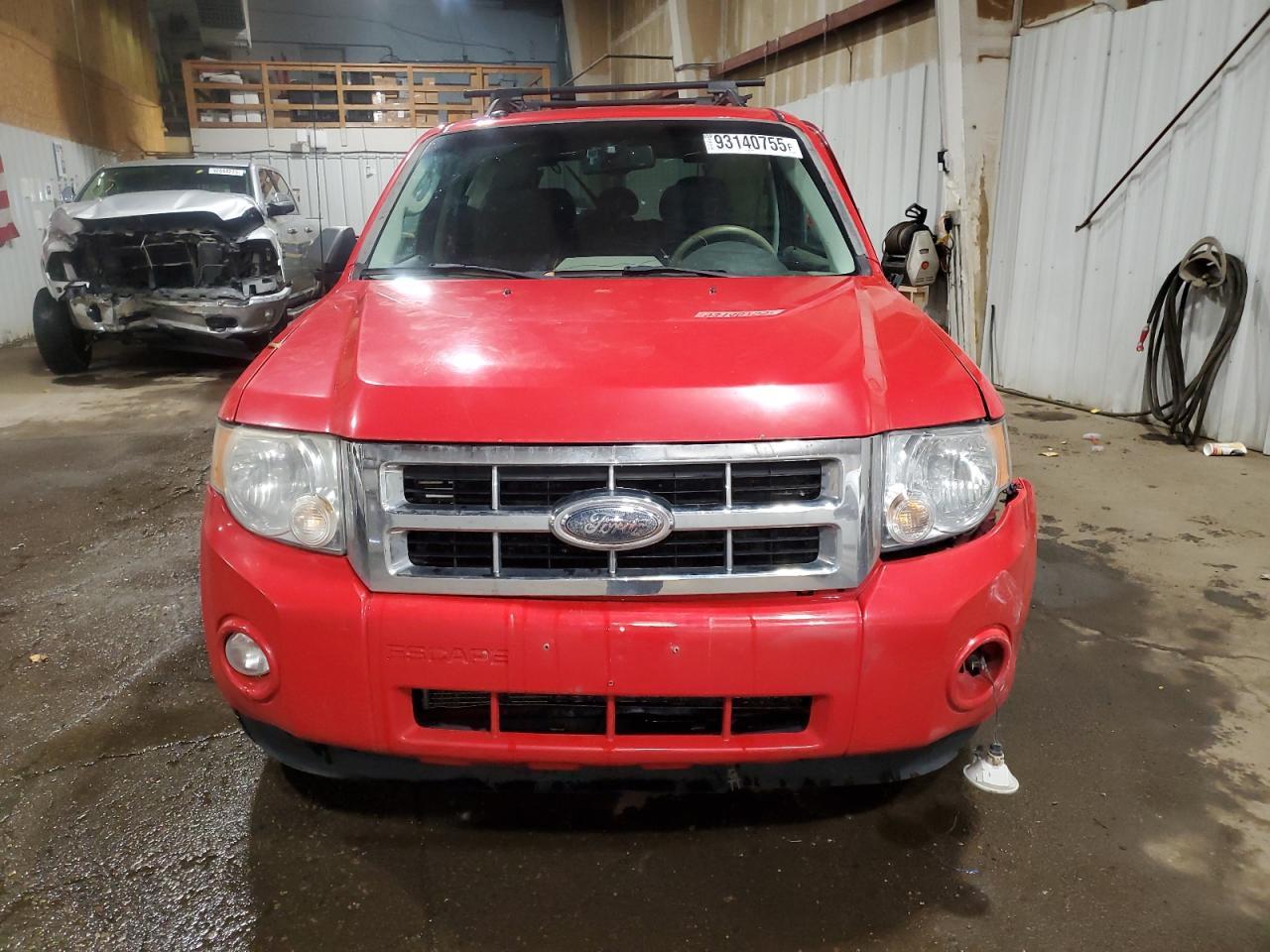 2009 FORD ESCAPE