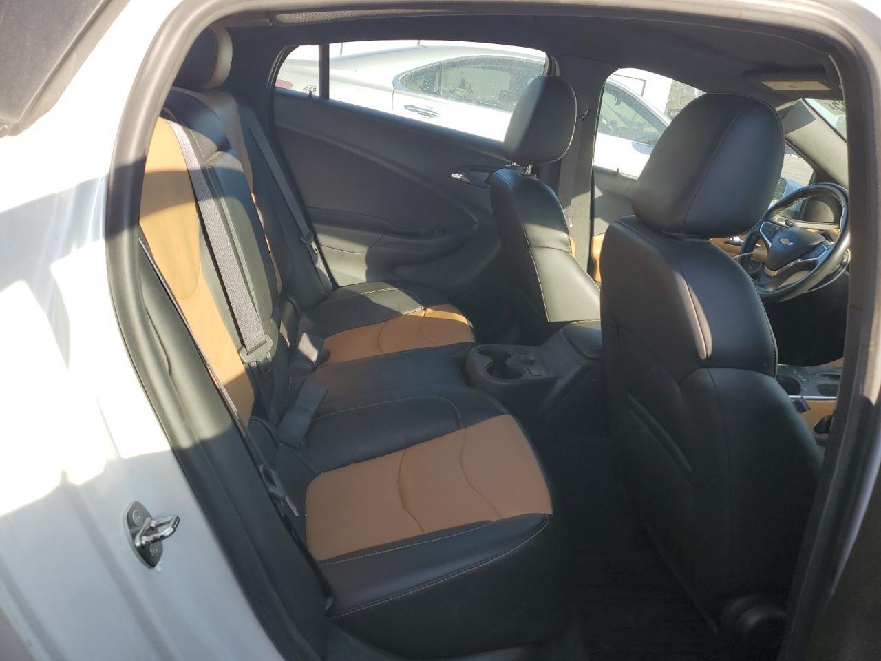 2017 CHEVROLET VOLT