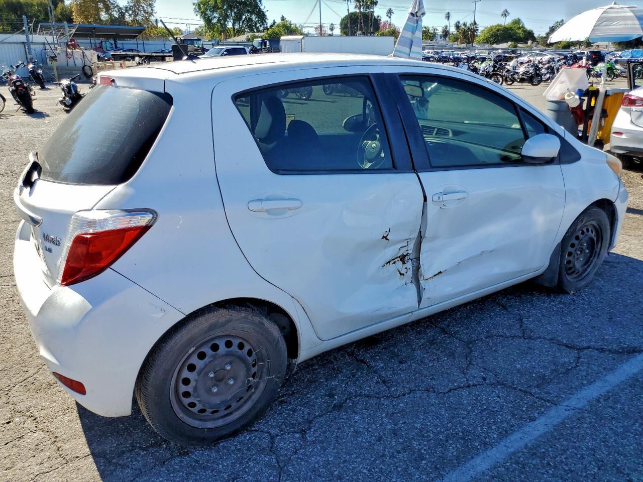 2012 TOYOTA YARIS