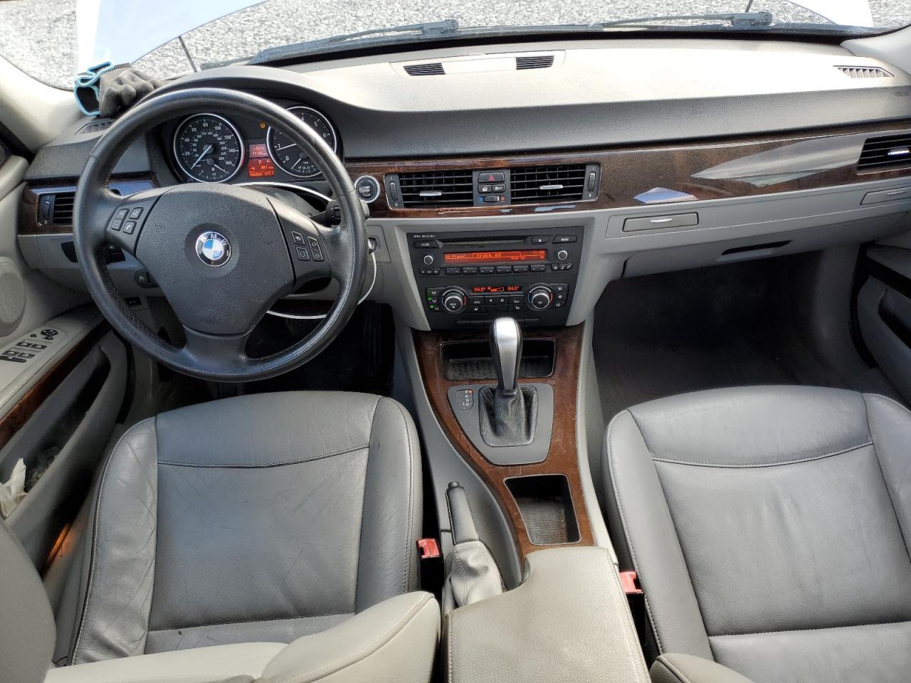 2011 BMW 3 SERIES