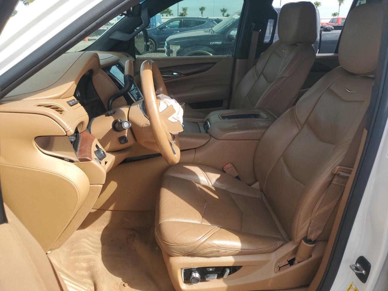 2017 CADILLAC ESCALADE