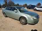 2005 TOYOTA Avalon