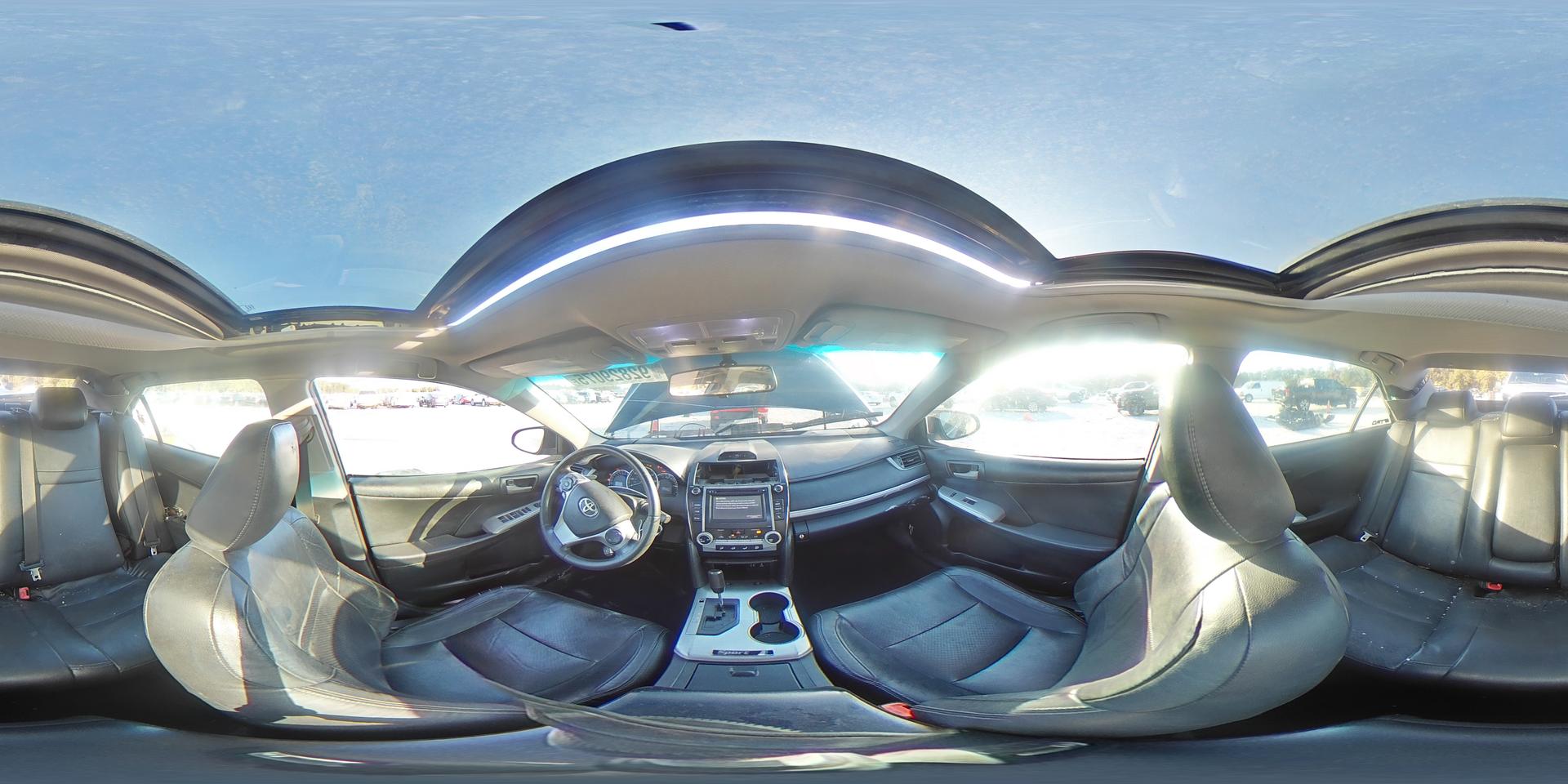 2014 TOYOTA CAMRY