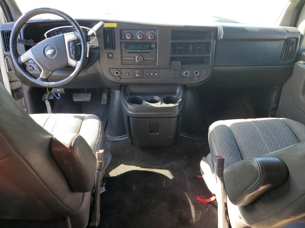 2015 CHEVROLET Express 3500